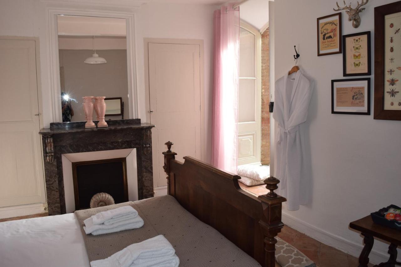Caunes-Minervois L'Ancienne Boulangerie Bed & Breakfast エクステリア 写真