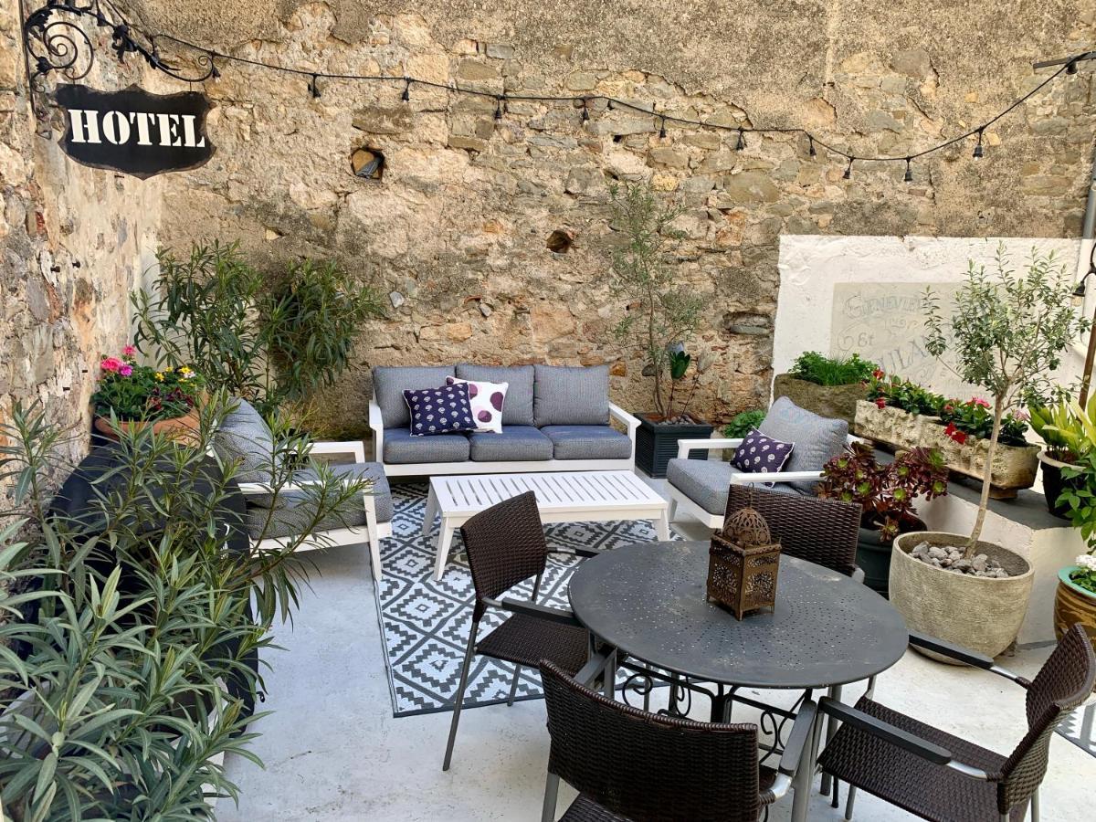 Caunes-Minervois L'Ancienne Boulangerie Bed & Breakfast エクステリア 写真