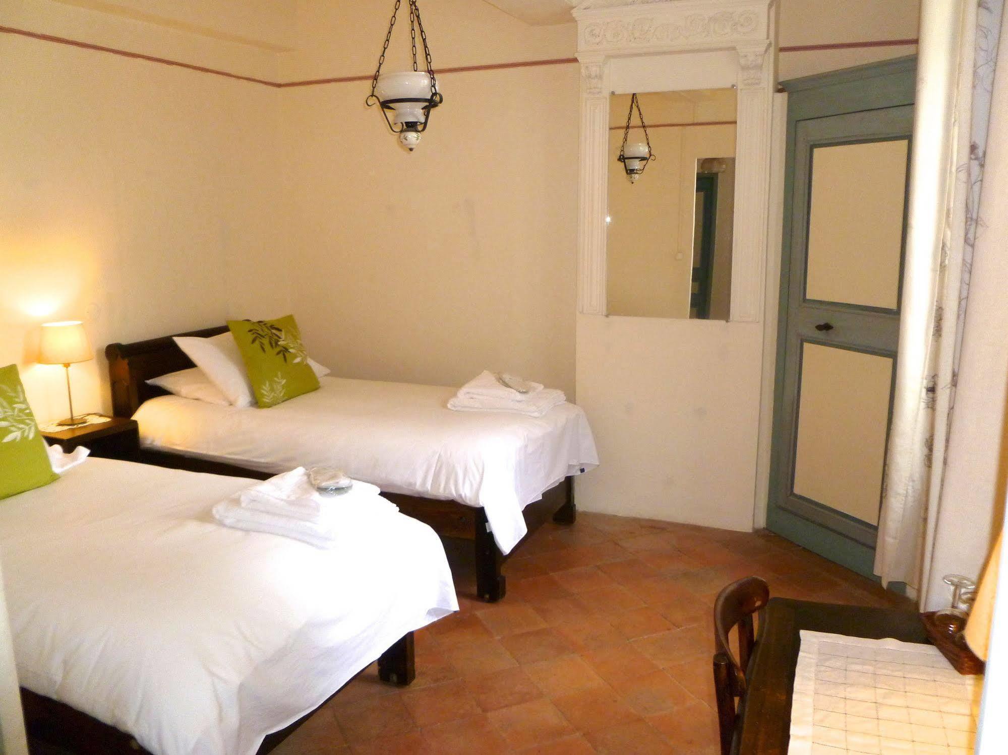 Caunes-Minervois L'Ancienne Boulangerie Bed & Breakfast エクステリア 写真
